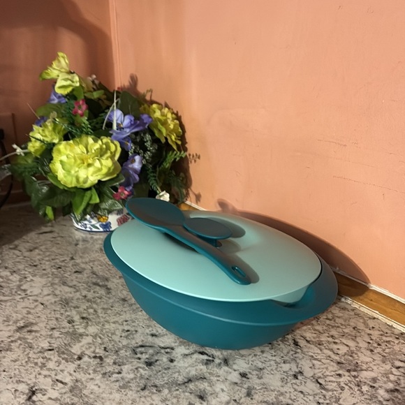 Tupperware Essencial rise Teal and Light Blue Kitchen Bowl Set - Picture 5 of 5